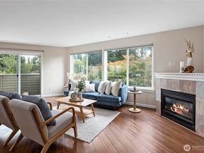 5731 186th Place SW A, Lynnwood WA 98037