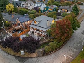 4712 SW Brace Point Drive, Seattle WA 98136