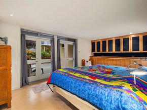 4712 SW Brace Point Drive, Seattle WA 98136