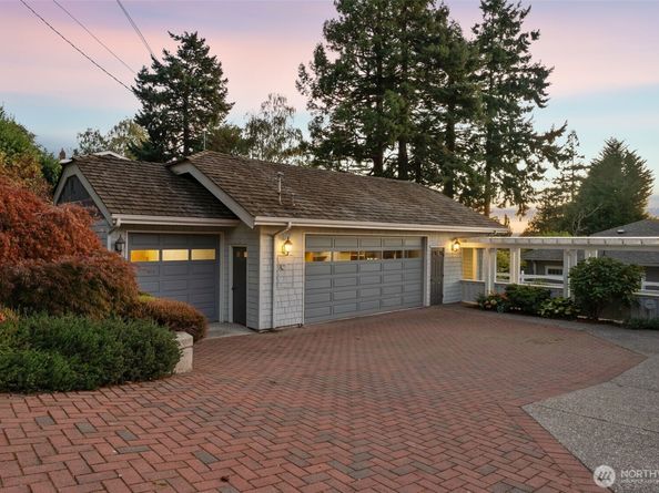 16905 35th Avenue SW, Burien WA 98166