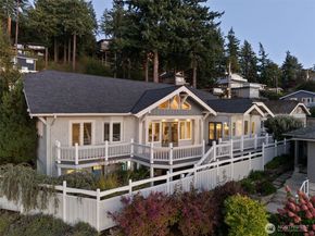16905 35th Avenue SW, Burien WA 98166