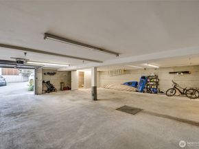 2432 Dexter Avenue N 201, Seattle WA 98109
