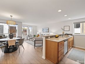 2432 Dexter Avenue N 201, Seattle WA 98109