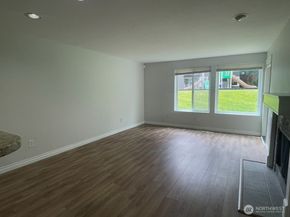26221 116th Avenue SE F104, Kent WA 98030