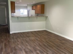 26221 116th Avenue SE F104, Kent WA 98030