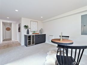 7716 32nd Avenue SW, Seattle WA 98126