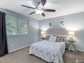 8705 1st Place NE A, Lake Stevens WA 98258