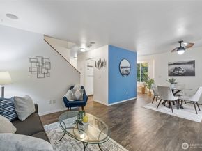 8705 1st Place NE A, Lake Stevens WA 98258