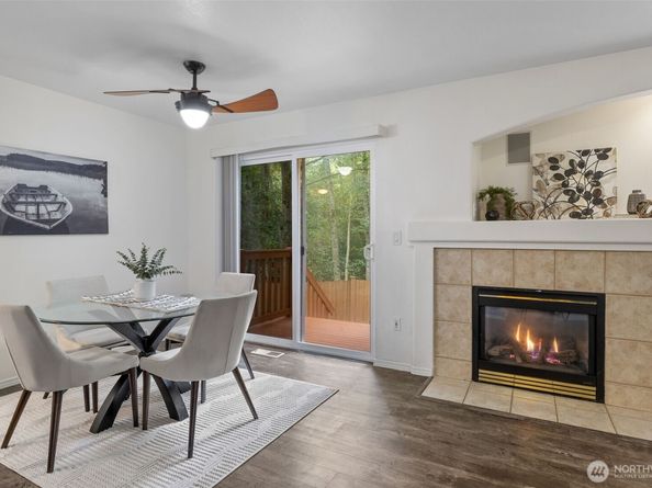 8705 1st Place NE A, Lake Stevens WA 98258