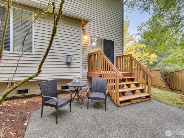 8705 1st Place NE A, Lake Stevens WA 98258