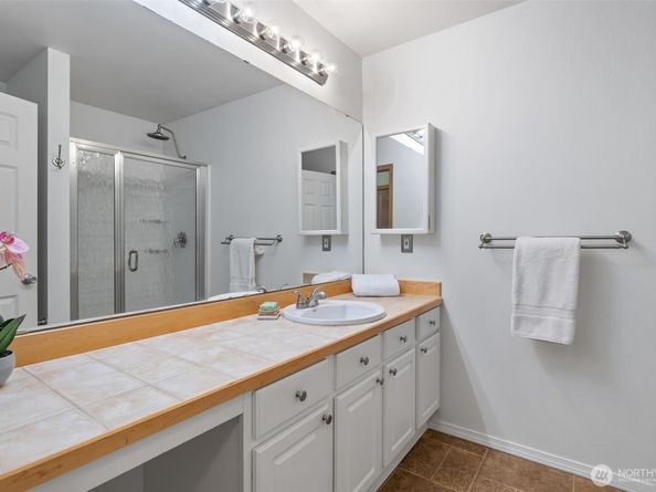 8705 1st Place NE A, Lake Stevens WA 98258