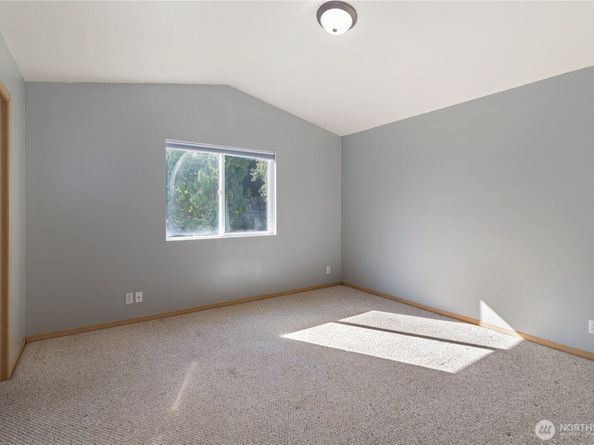 7006 E Dakota Street, Port Orchard WA 98366