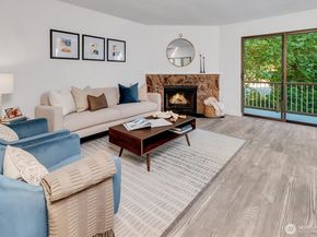 14132 74th Place NE 16D, Kirkland WA 98034