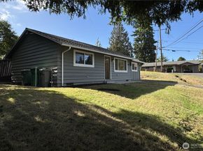 5506 216 Street SW, Mountlake Terrace WA 98043