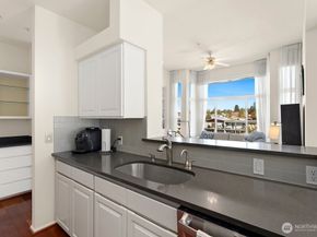 1762 NW 57th Street 501, Seattle WA 98107