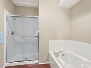 1762 NW 57th Street 501, Seattle WA 98107