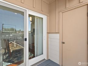 1762 NW 57th Street 501, Seattle WA 98107