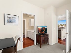1762 NW 57th Street 501, Seattle WA 98107