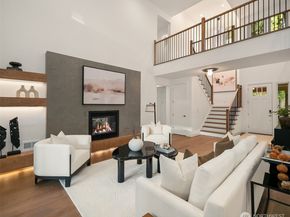 2643 106th Avenue NE, Bellevue WA 98004