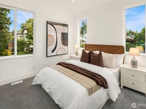 2643 106th Avenue NE, Bellevue WA 98004