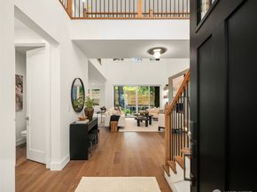 2643 106th Avenue NE, Bellevue WA 98004