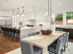 2643 106th Avenue NE, Bellevue WA 98004
