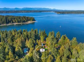 6564 NE Maple Street, Bainbridge Island WA 98110