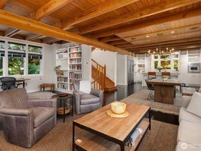 6564 NE Maple Street, Bainbridge Island WA 98110