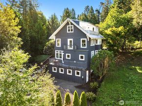 6564 NE Maple Street, Bainbridge Island WA 98110