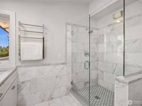 6564 NE Maple Street, Bainbridge Island WA 98110