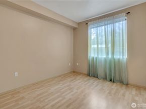 3012 SE 8th Place 1117, Renton WA 98058