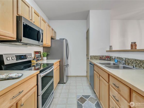 3012 SE 8th Place 1117, Renton WA 98058