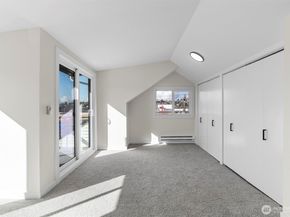 2220 14th Avenue W, Seattle WA 98119