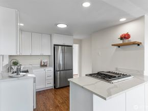 2220 14th Avenue W, Seattle WA 98119