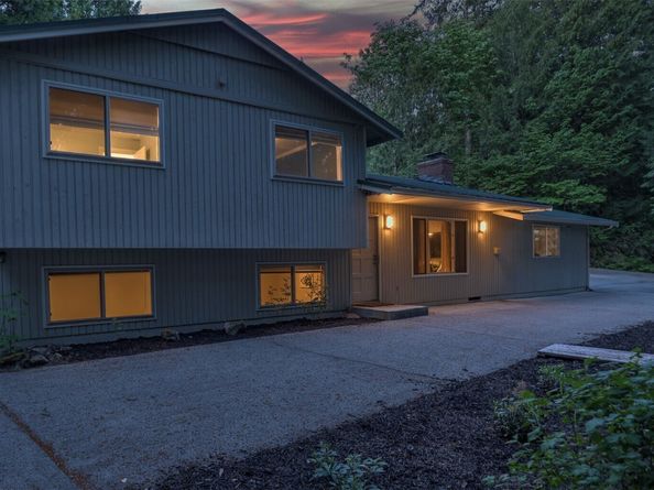 19134 SE May Valley Road, Issaquah WA 98027