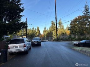 821 195th Street, Shoreline WA 89155