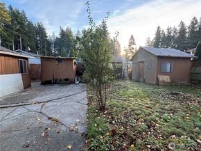 821 195th Street, Shoreline WA 89155
