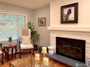 15934 SE 41st Place, Bellevue WA 98006