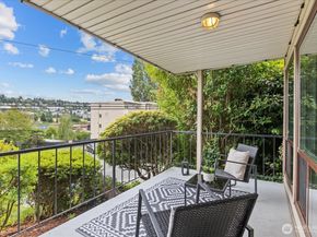 2636 22nd Avenue W 101, Seattle WA 98199