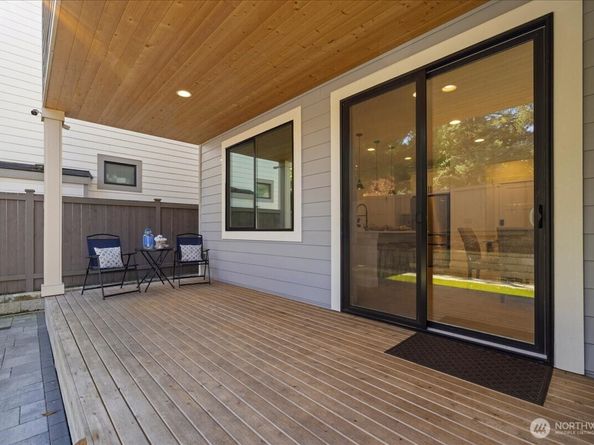 19248 139th Place SE, Renton WA 98058