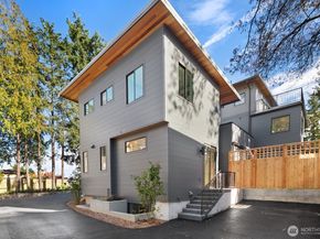 3949 B W Barrett Lane, Seattle WA 98199