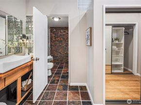 19523 86th Avenue W 523, Edmonds WA 98026