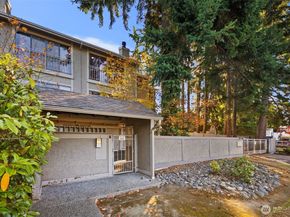 19523 86th Avenue W 523, Edmonds WA 98026