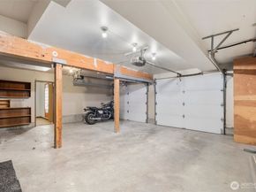 19523 86th Avenue W 523, Edmonds WA 98026