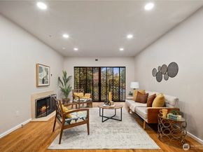 19523 86th Avenue W 523, Edmonds WA 98026