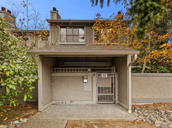 19523 86th Avenue W 523, Edmonds WA 98026