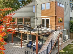 6206 52nd Avenue NE, Seattle WA 98115