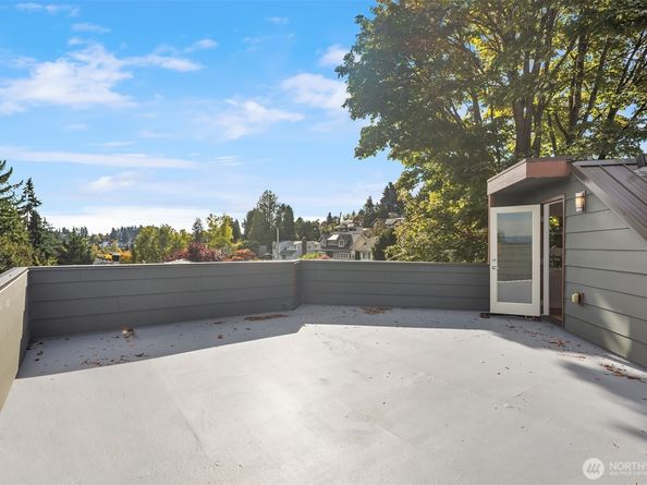6206 52nd Avenue NE, Seattle WA 98115