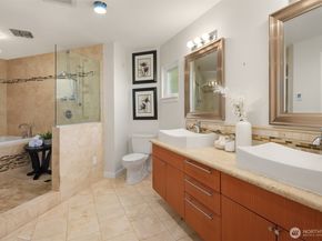 6206 52nd Avenue NE, Seattle WA 98115