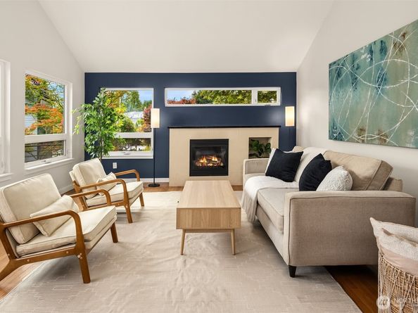6206 52nd Avenue NE, Seattle WA 98115